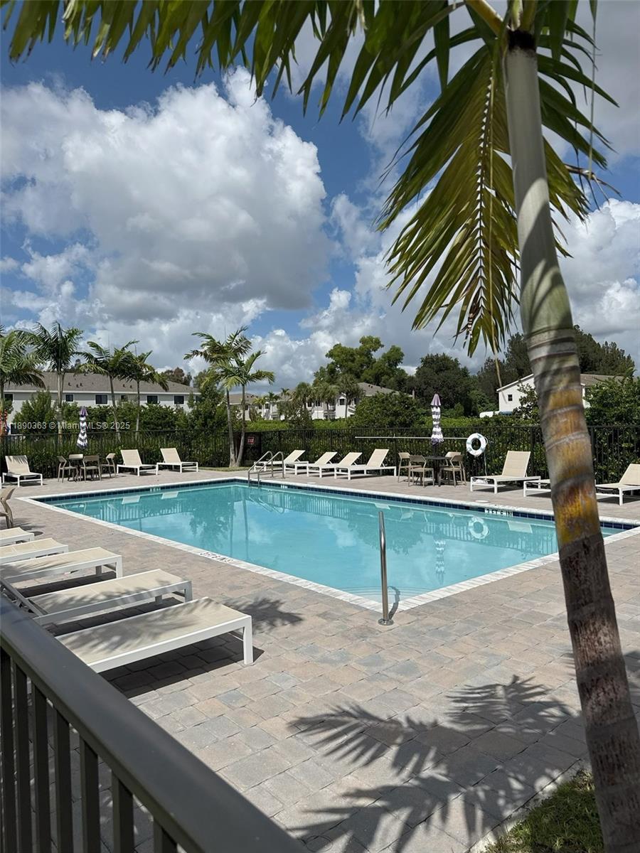 HAVERHILL COURTS - Residential Lease