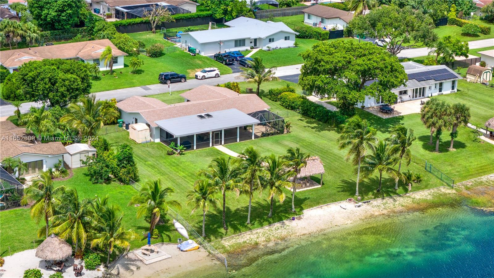 OAKLAND ACRES - Residential