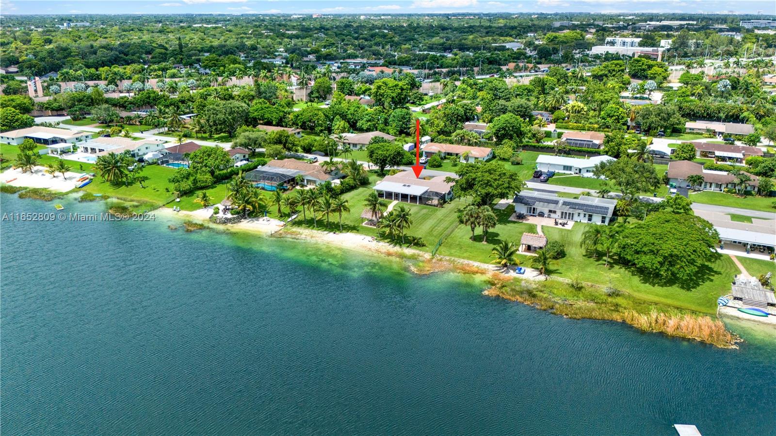 OAKLAND ACRES - Residential