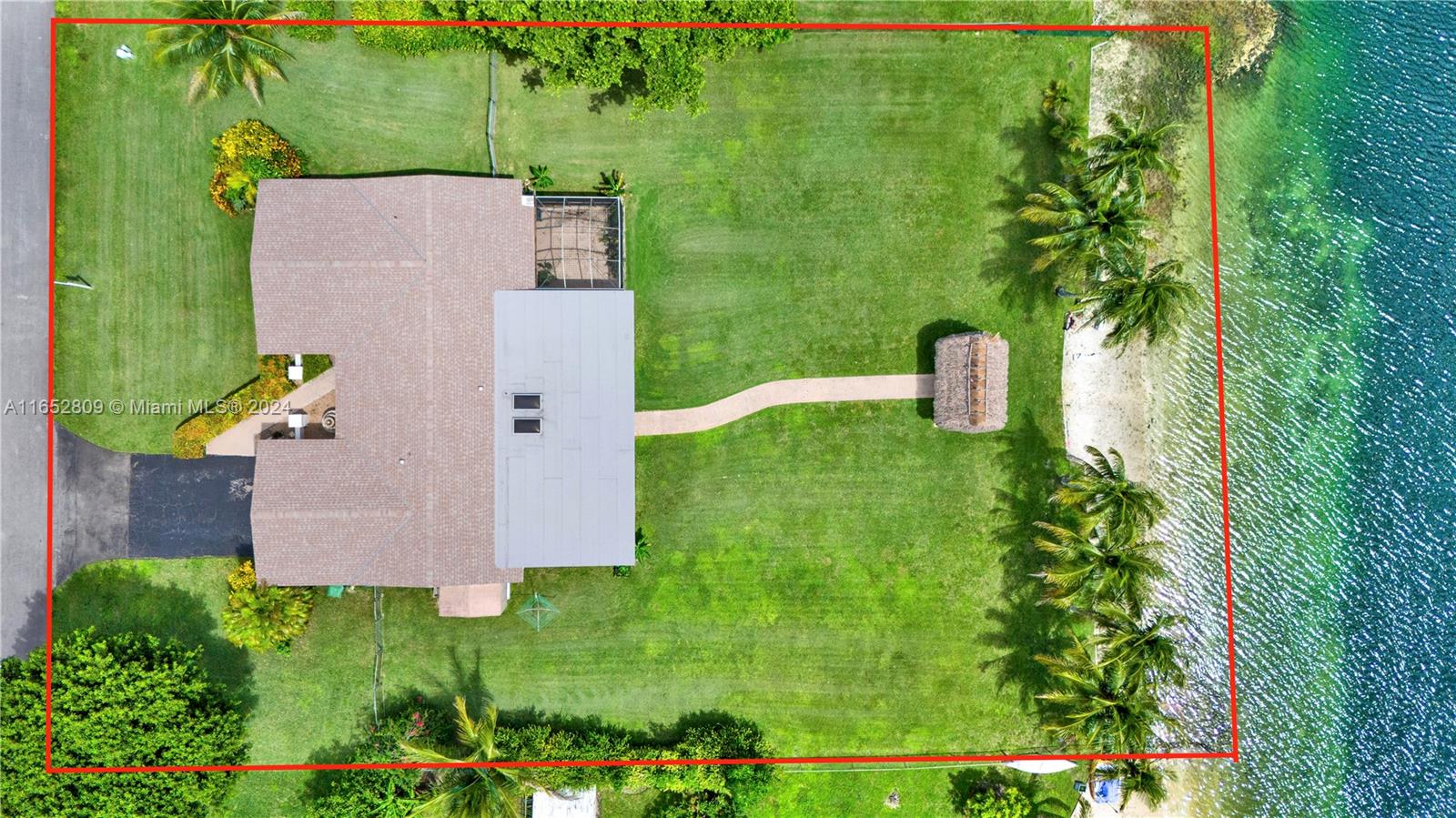 OAKLAND ACRES - Residential