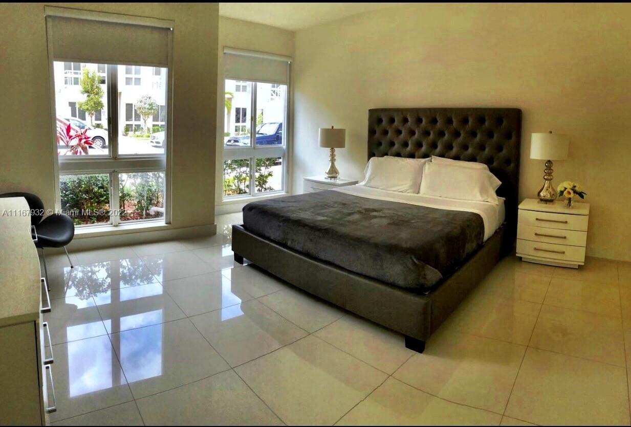LANDMARK AT DORAL CONDO - Residential Lease