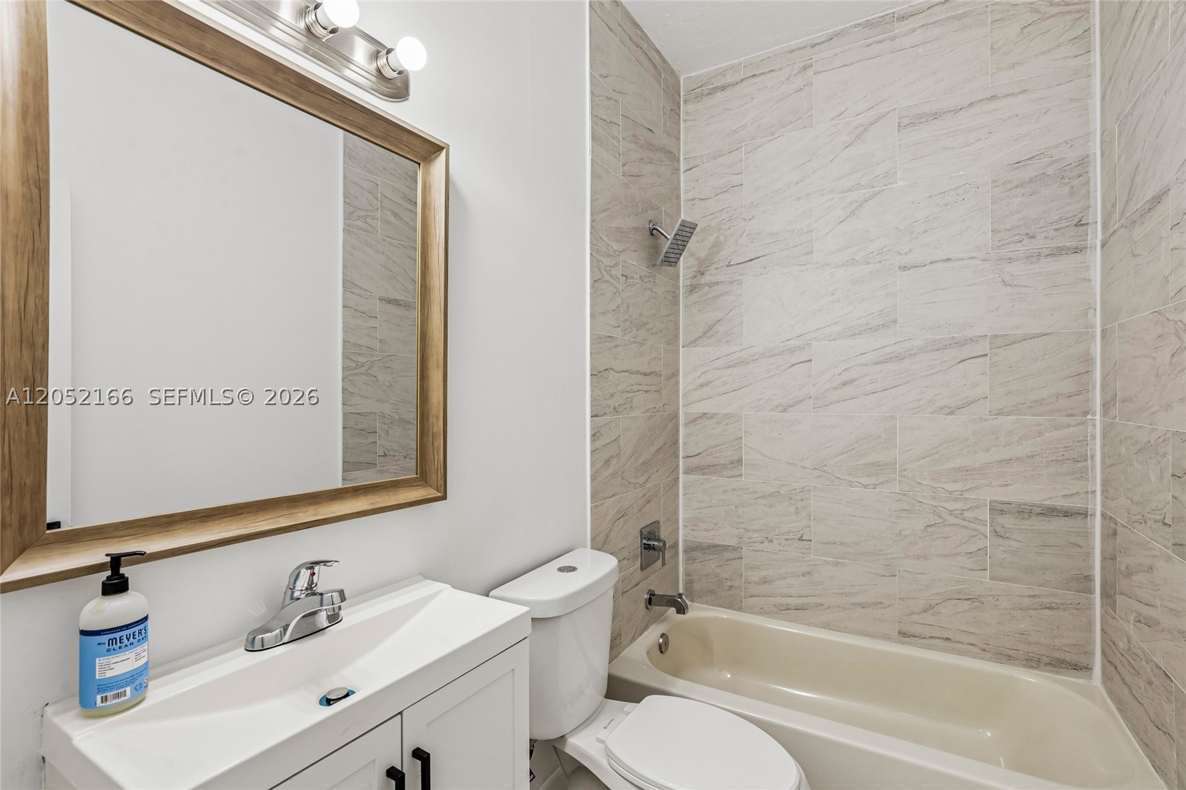 NEW LITTLE RIVER AC PL - Residential Lease
