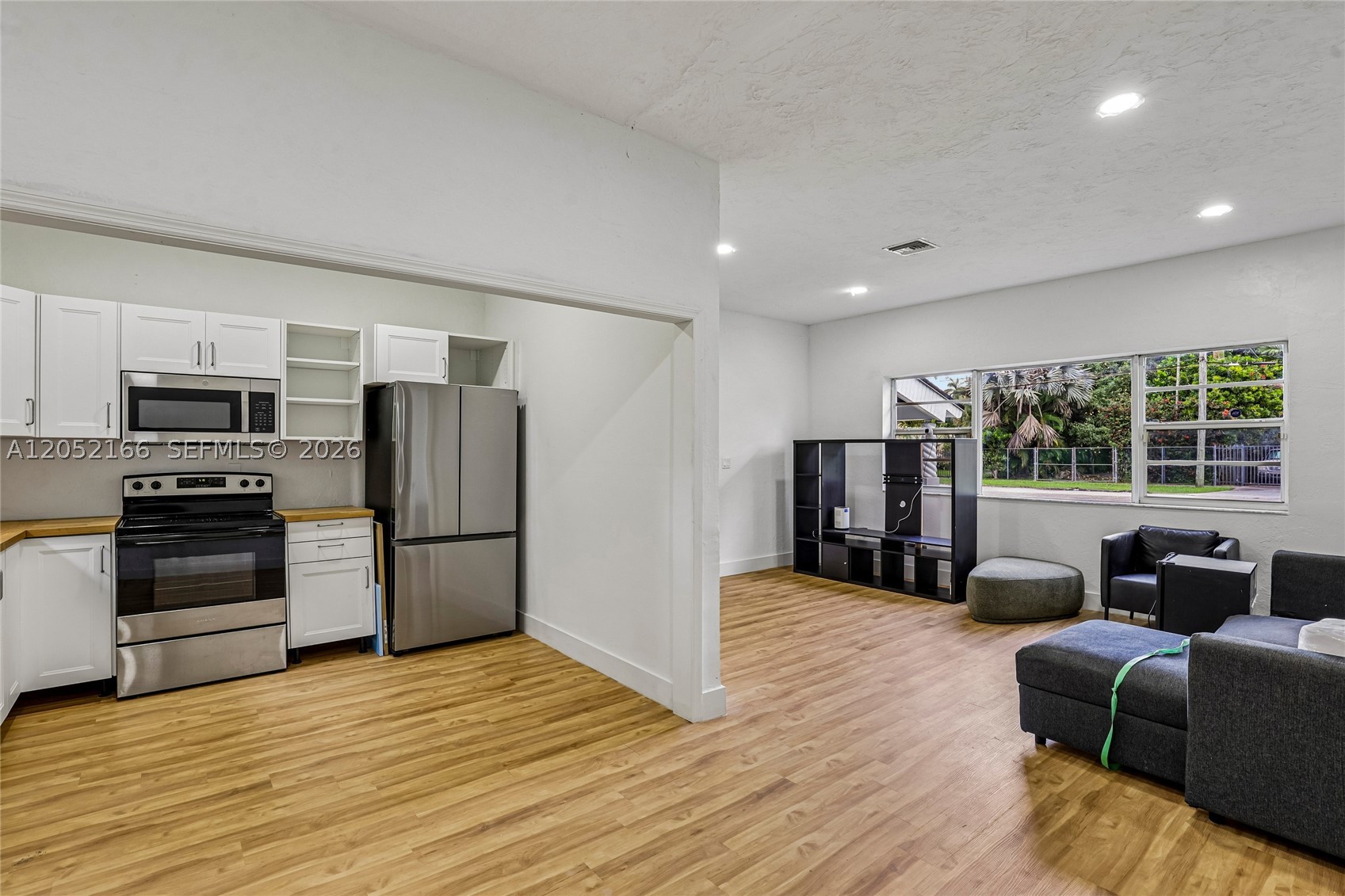 NEW LITTLE RIVER AC PL - Residential Lease