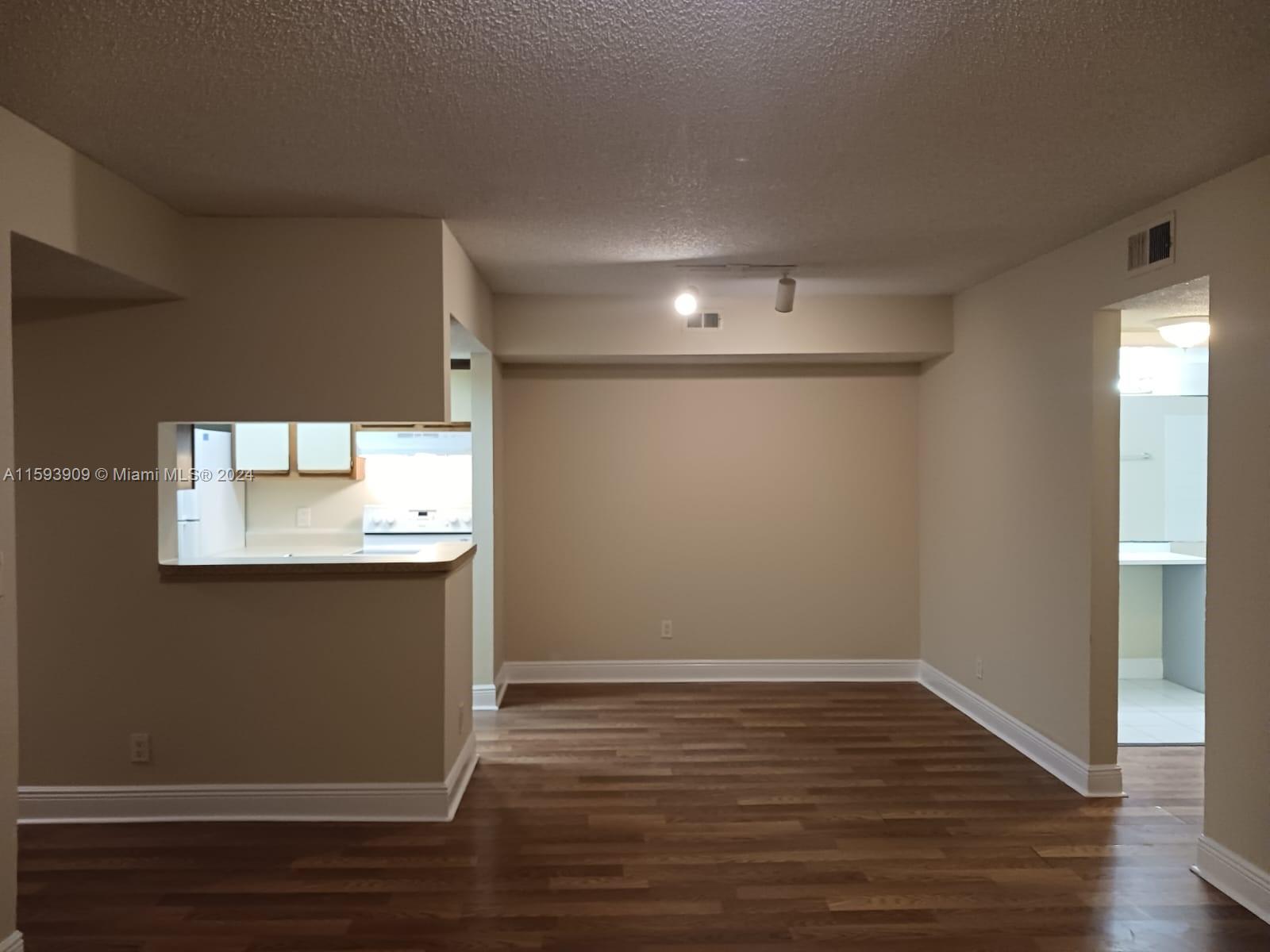 SUN VISTA GARDENS CONDO - Residential