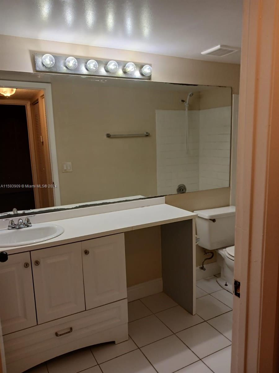 SUN VISTA GARDENS CONDO - Residential