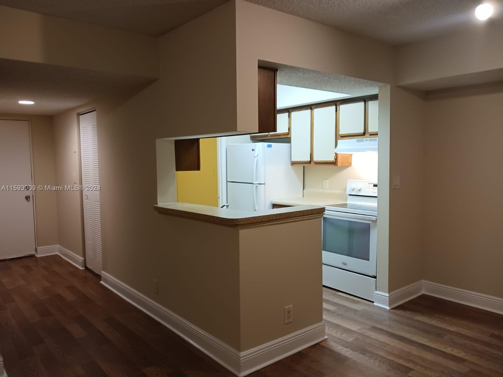 SUN VISTA GARDENS CONDO - Residential