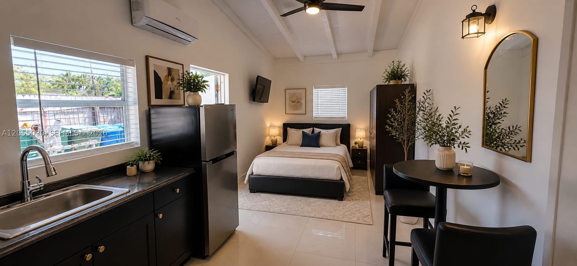 LAUDERDALE ISLES NO 2-BLK - Residential