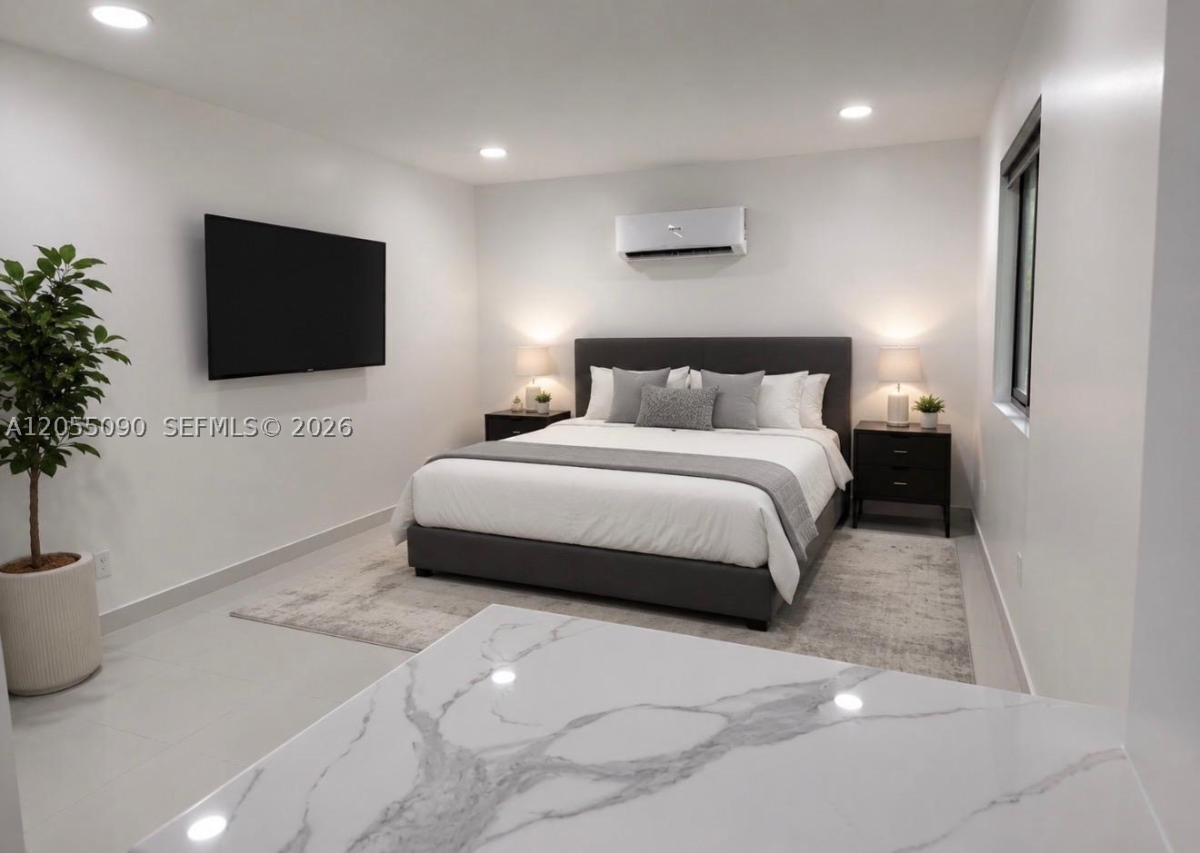 LAUDERDALE ISLES NO 2-BLK - Residential