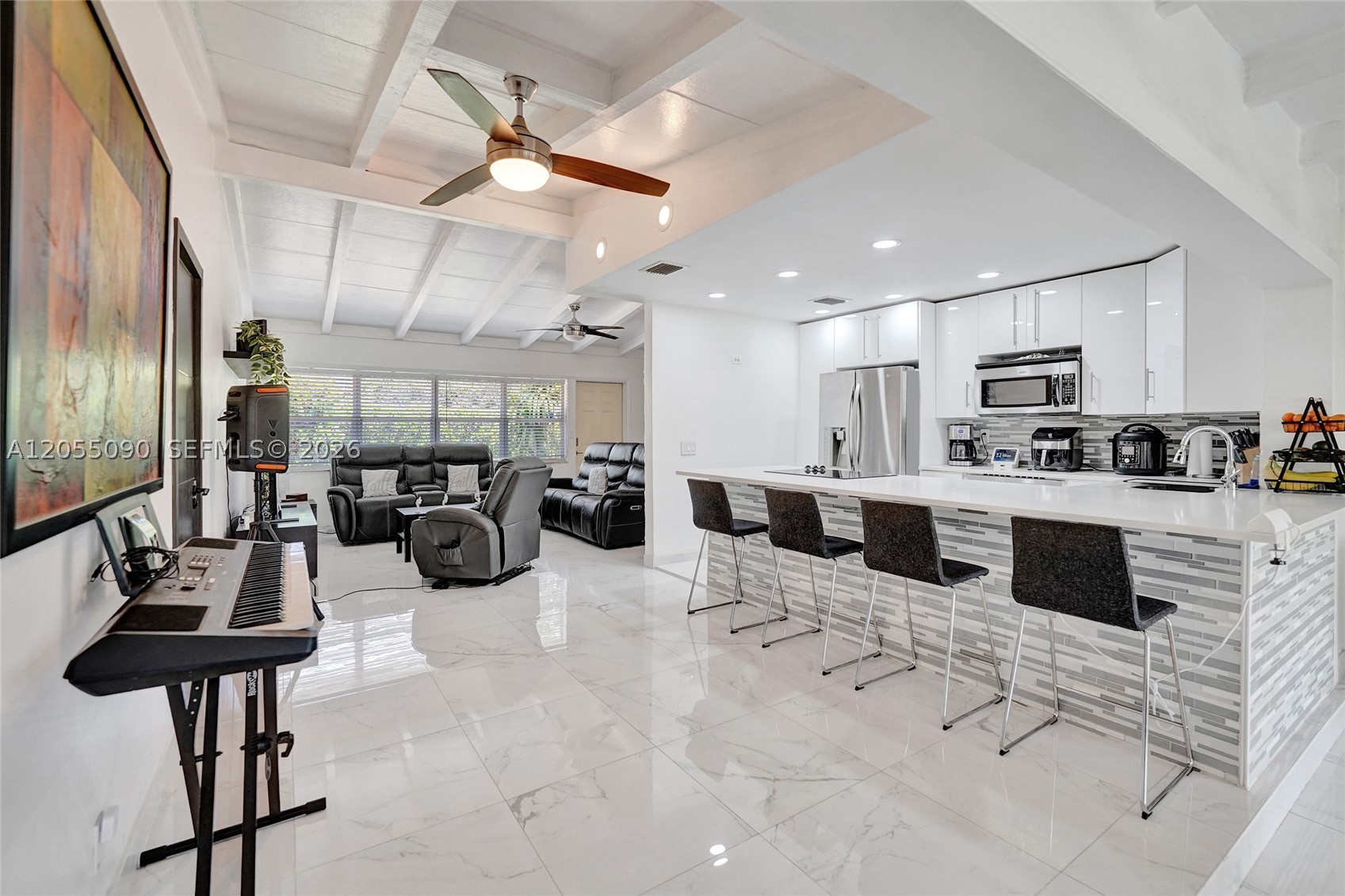 LAUDERDALE ISLES NO 2-BLK - Residential