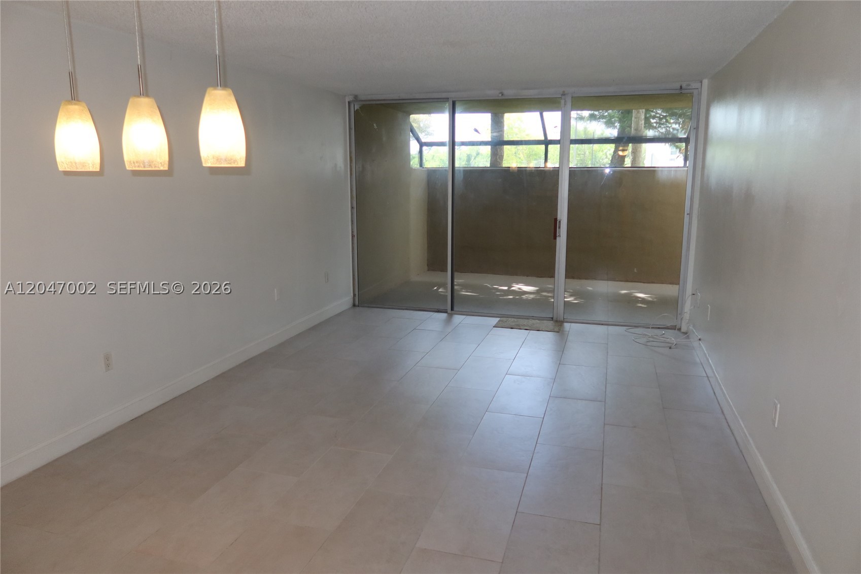 GARDENS OF KENDALL SO CON - Residential Lease