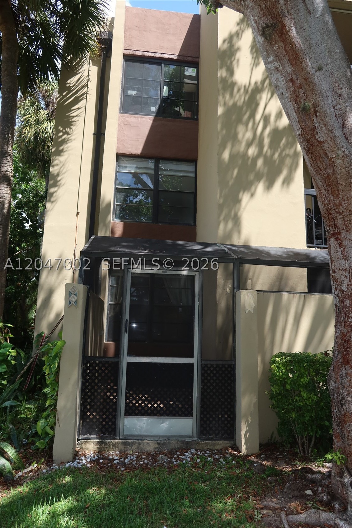 GARDENS OF KENDALL SO CON - Residential Lease
