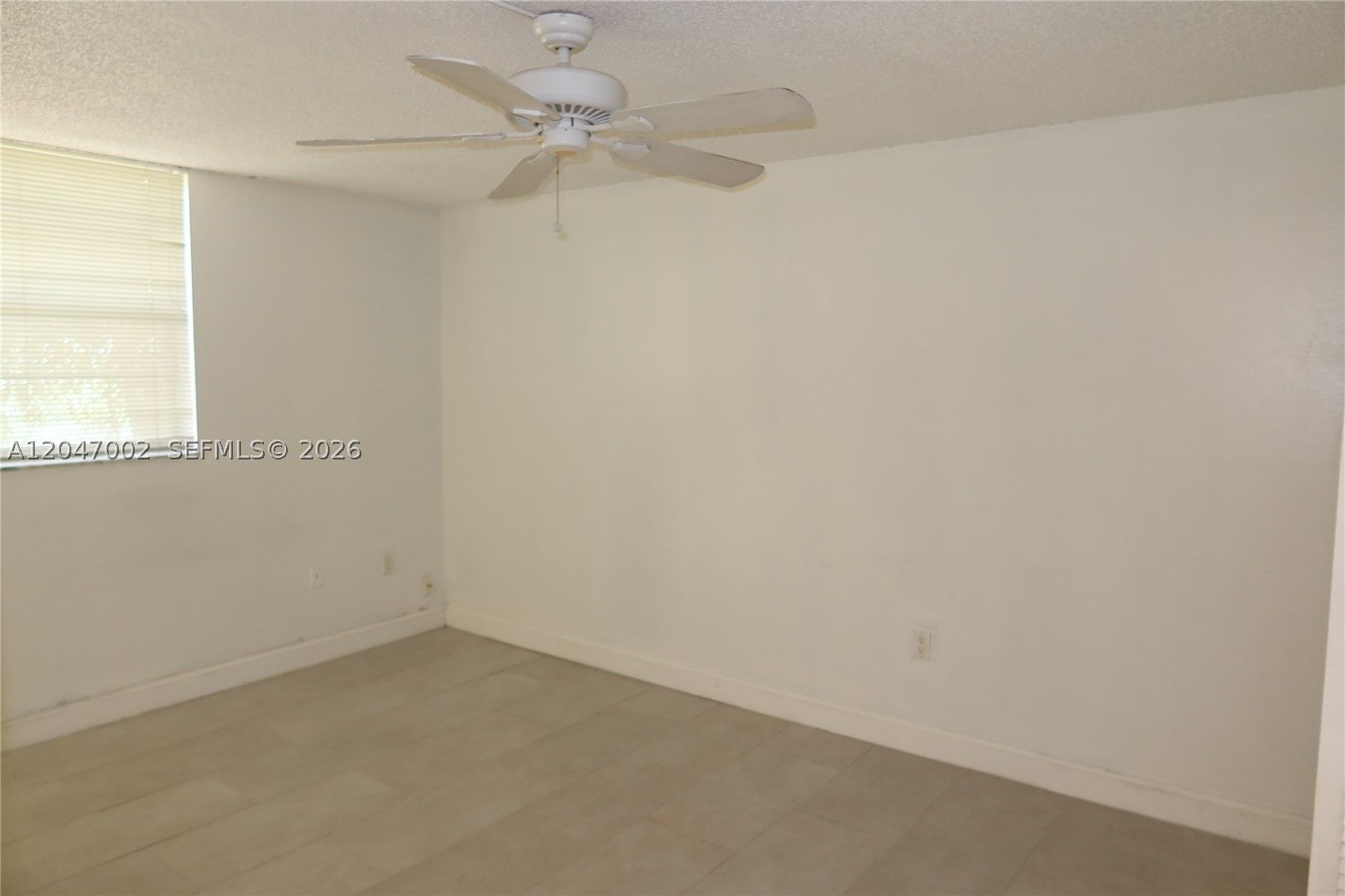 GARDENS OF KENDALL SO CON - Residential Lease