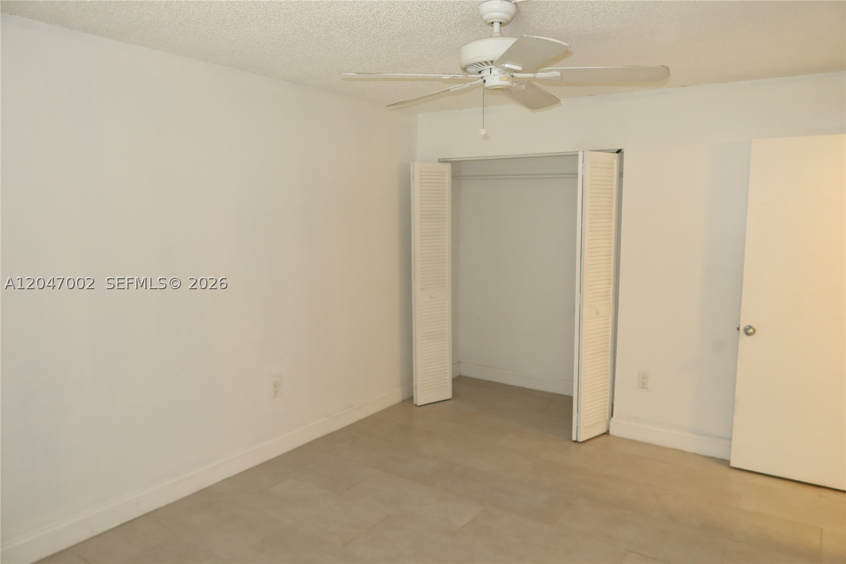 GARDENS OF KENDALL SO CON - Residential Lease