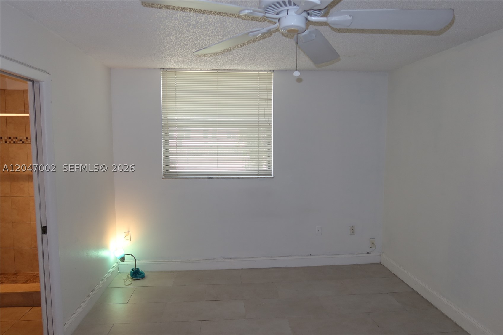 GARDENS OF KENDALL SO CON - Residential Lease