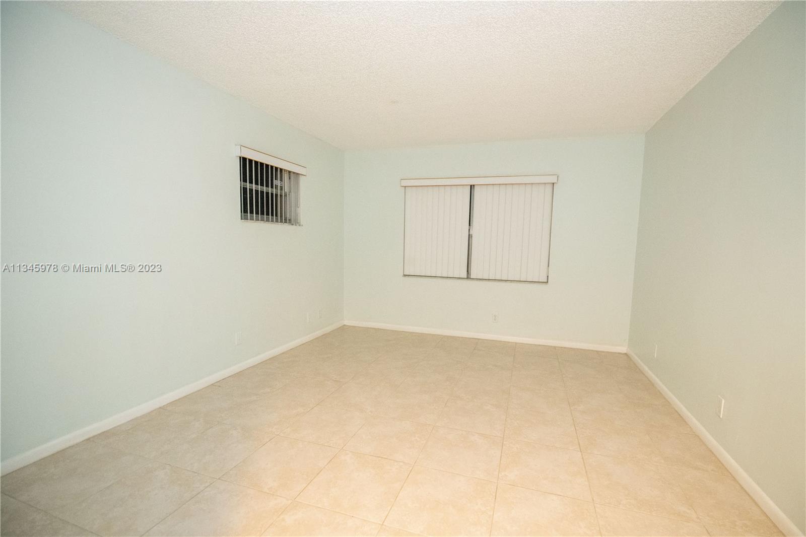 FIRST ENCOUNTER CONDO - Residential Lease