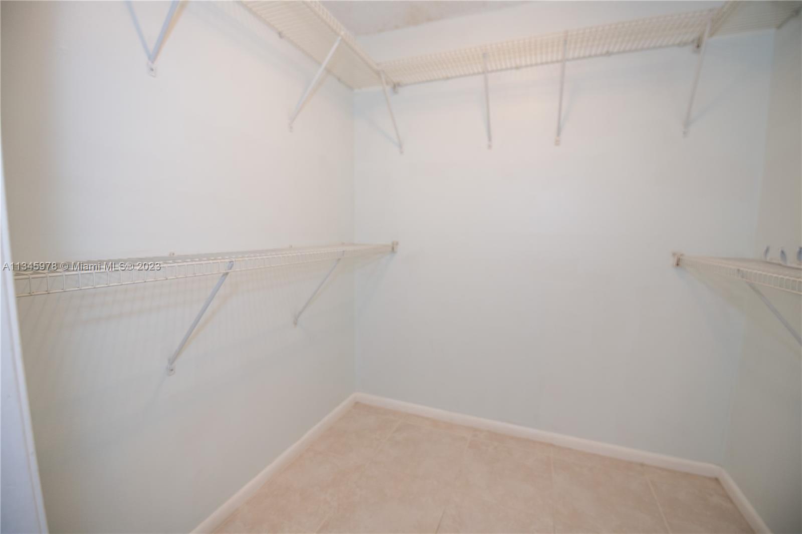 FIRST ENCOUNTER CONDO - Residential Lease