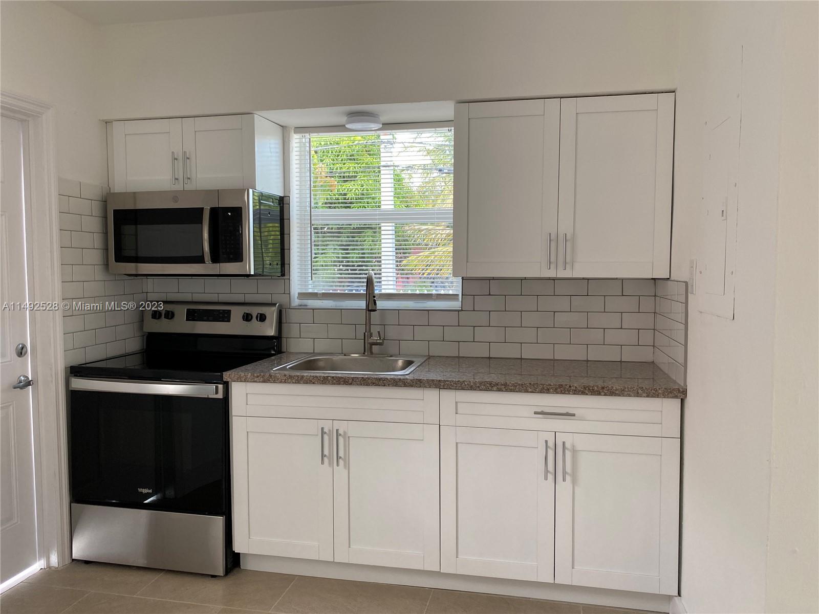 BONNA BELLA PLACE - Residential Lease