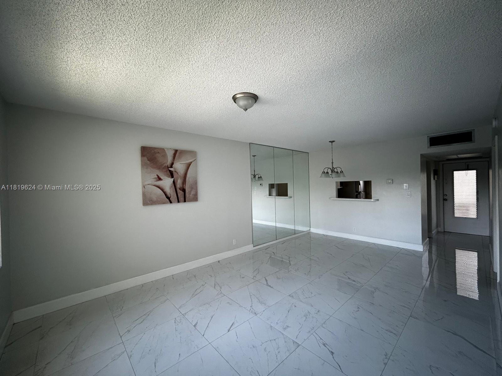 ALOHA GARDENS CONDO - Residential Lease