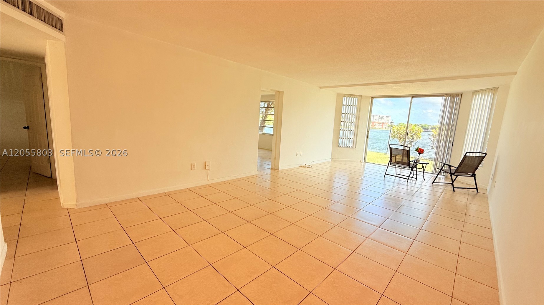 FIFTH FORUM CONDO - Residential Lease