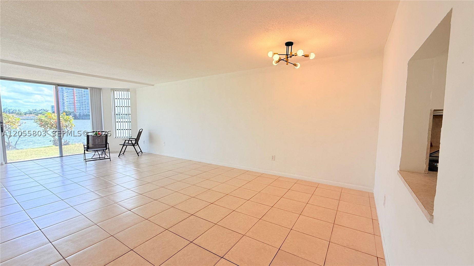FIFTH FORUM CONDO - Residential Lease