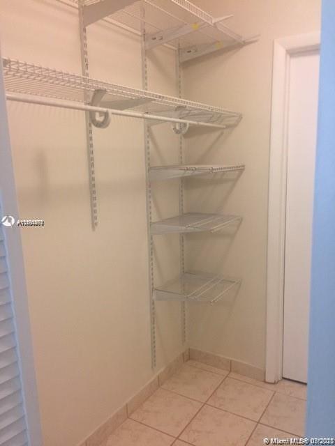 EL CID CONDO - Residential Lease