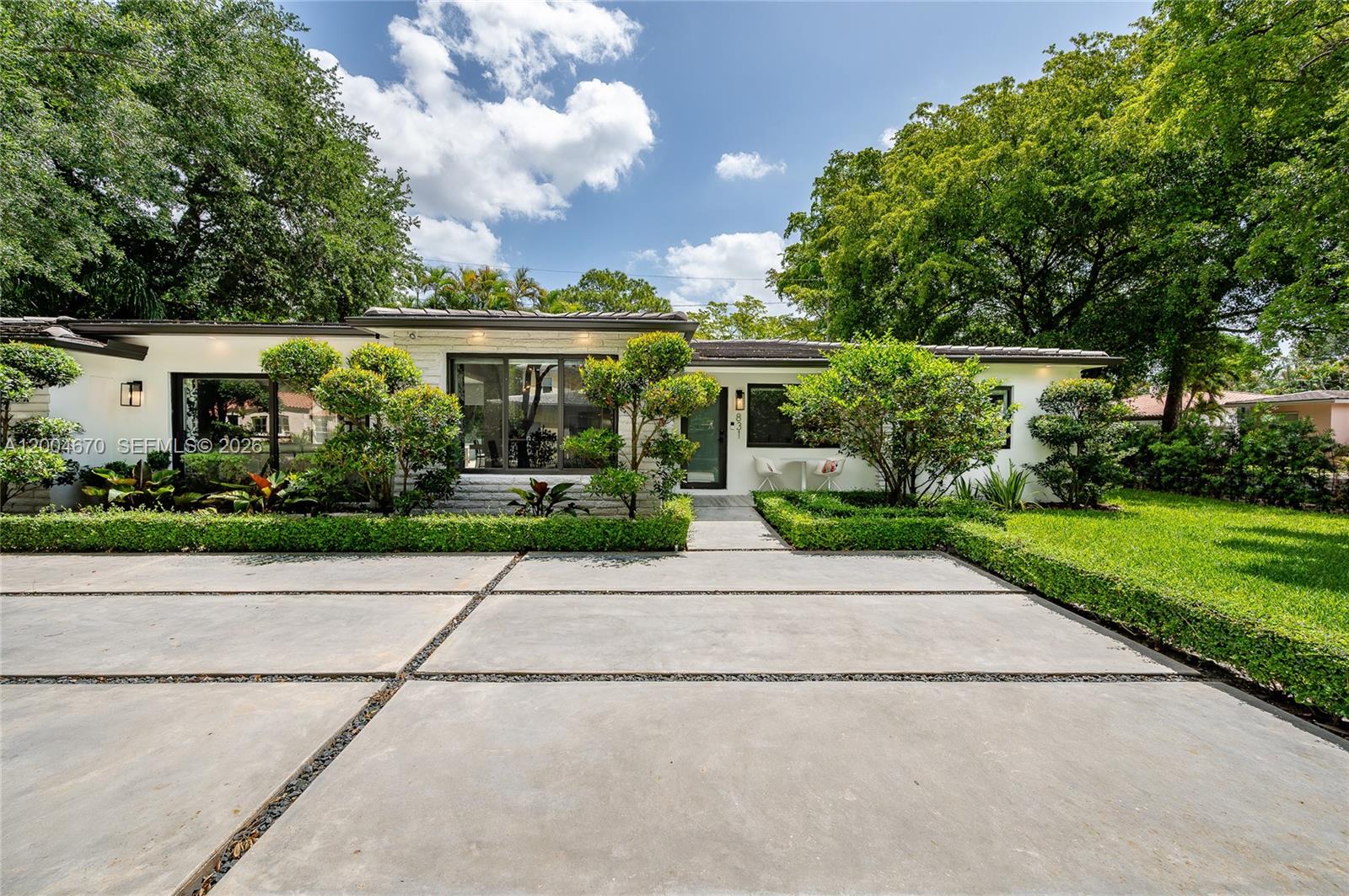 CORAL GABLES GRANADA SEC - Residential