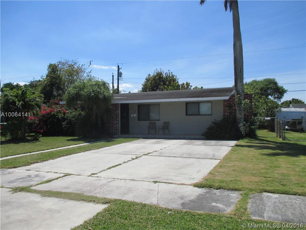 Laurel Manor - Residential