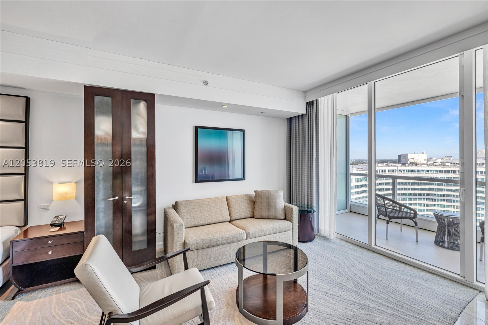 FONTAINEBLEAU III OCEAN C - Residential