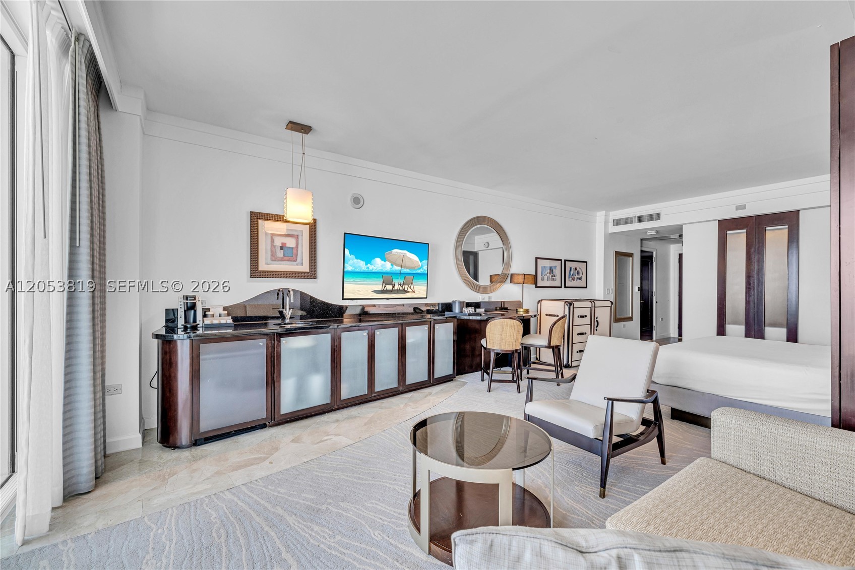 FONTAINEBLEAU III OCEAN C - Residential