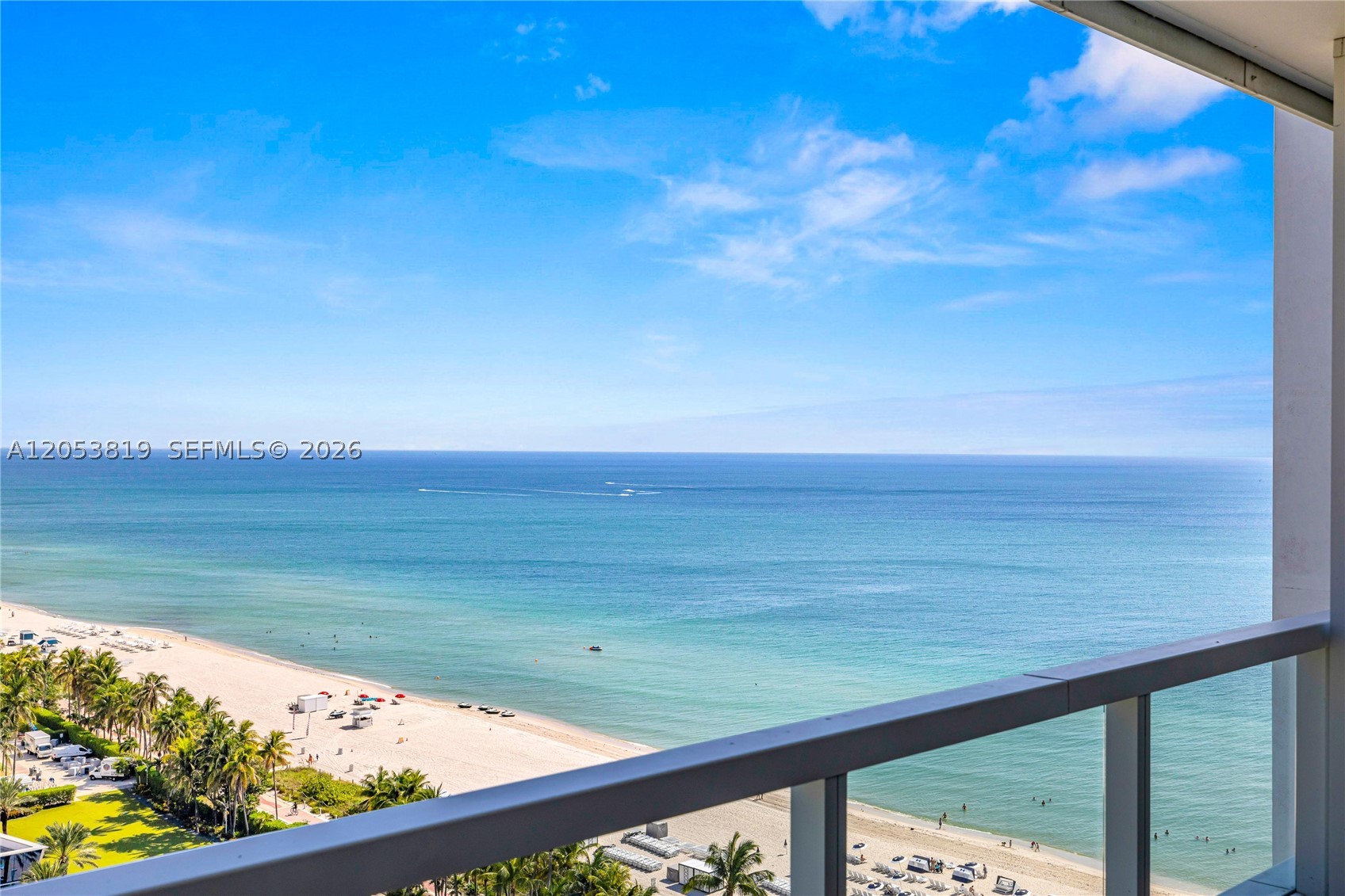 FONTAINEBLEAU III OCEAN C - Residential