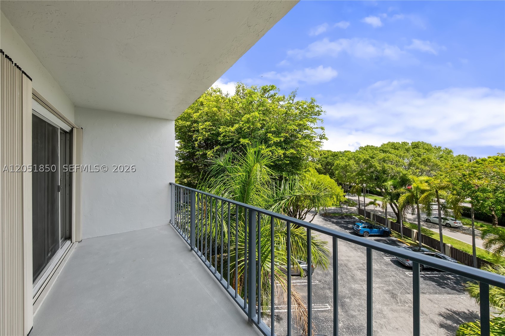 CAMINO CIRCLE CONDO - Residential