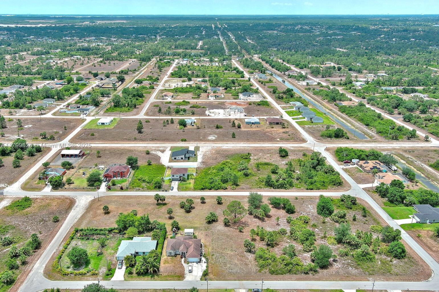 Lehigh Acres - Land