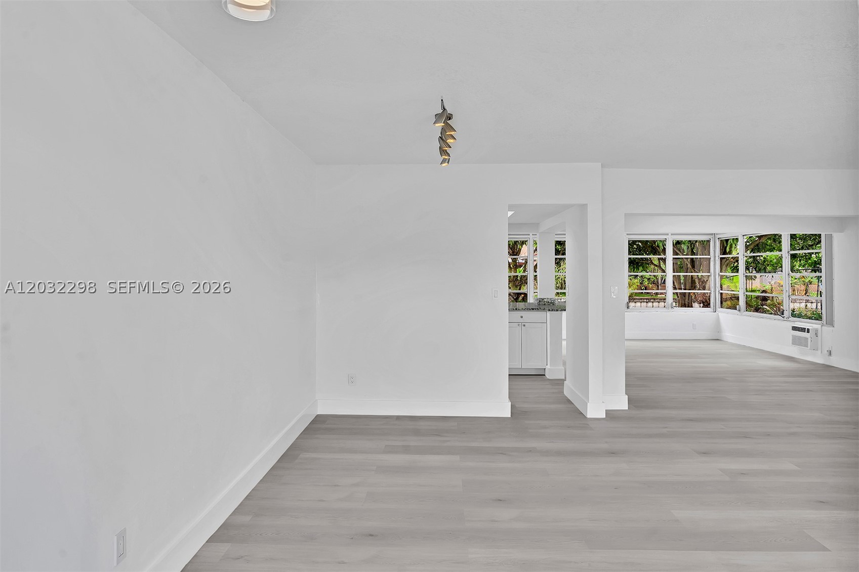 OAKLAND ESTATES 6TH SEC - Residential