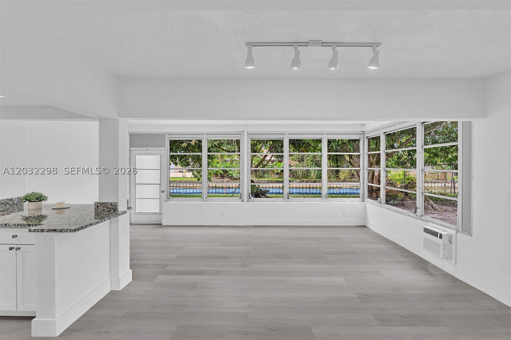 OAKLAND ESTATES 6TH SEC - Residential