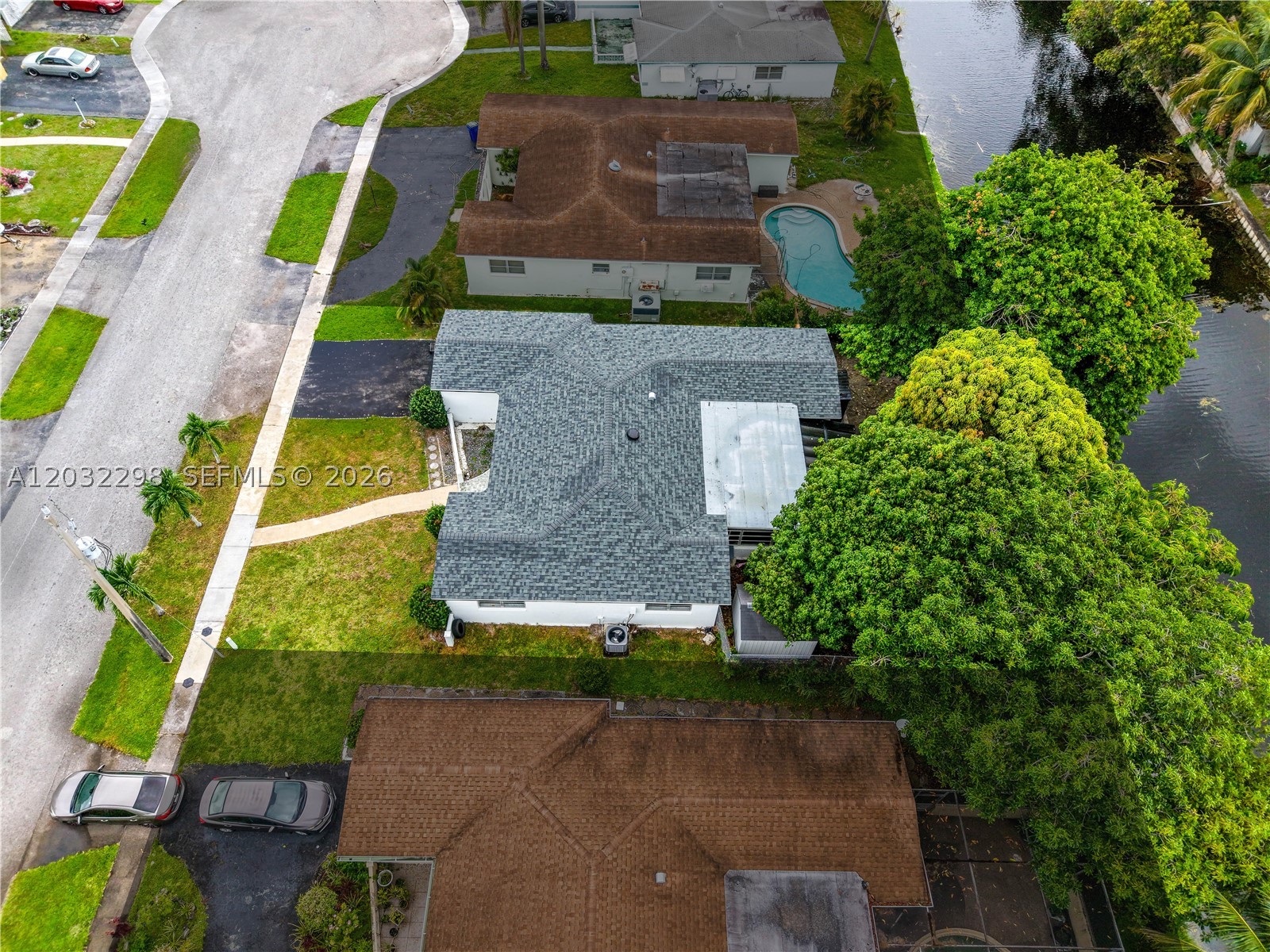 OAKLAND ESTATES 6TH SEC - Residential