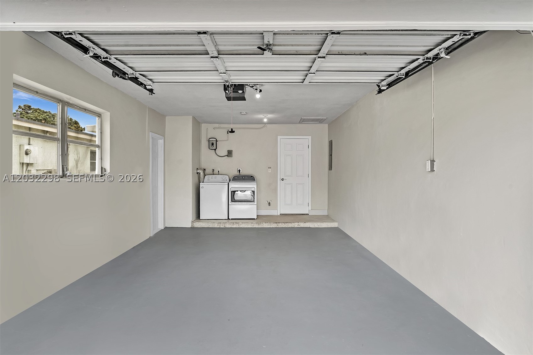 OAKLAND ESTATES 6TH SEC - Residential