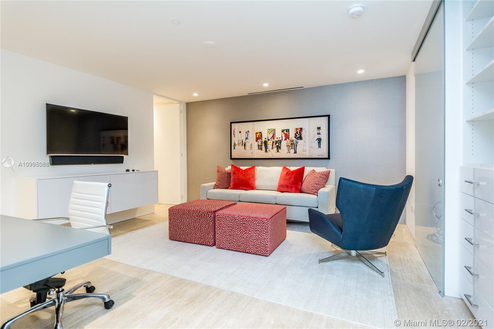SURF CLUB CONDO - Residential