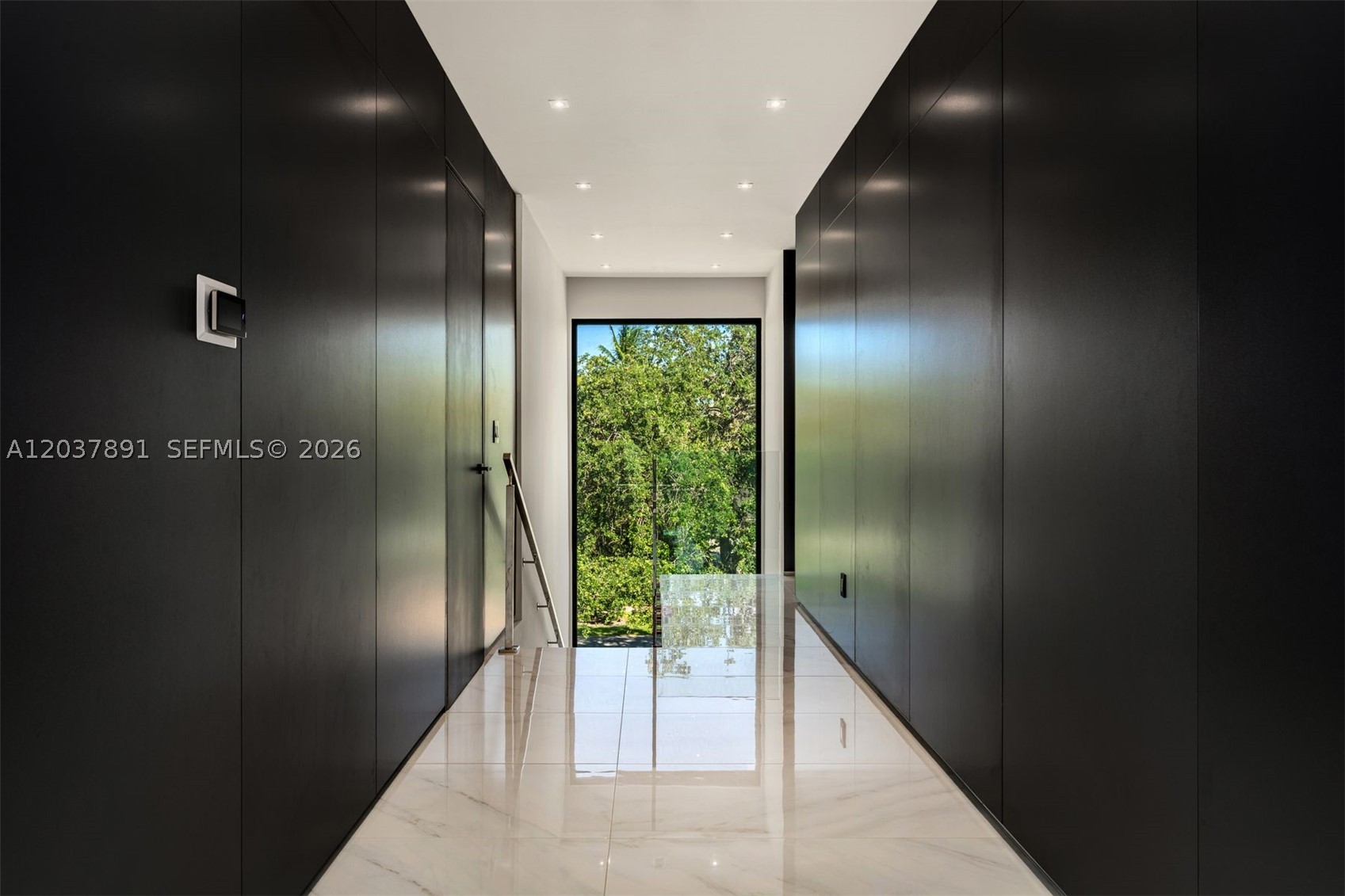 NAUTILUS EXTENSION 2ND - Residential