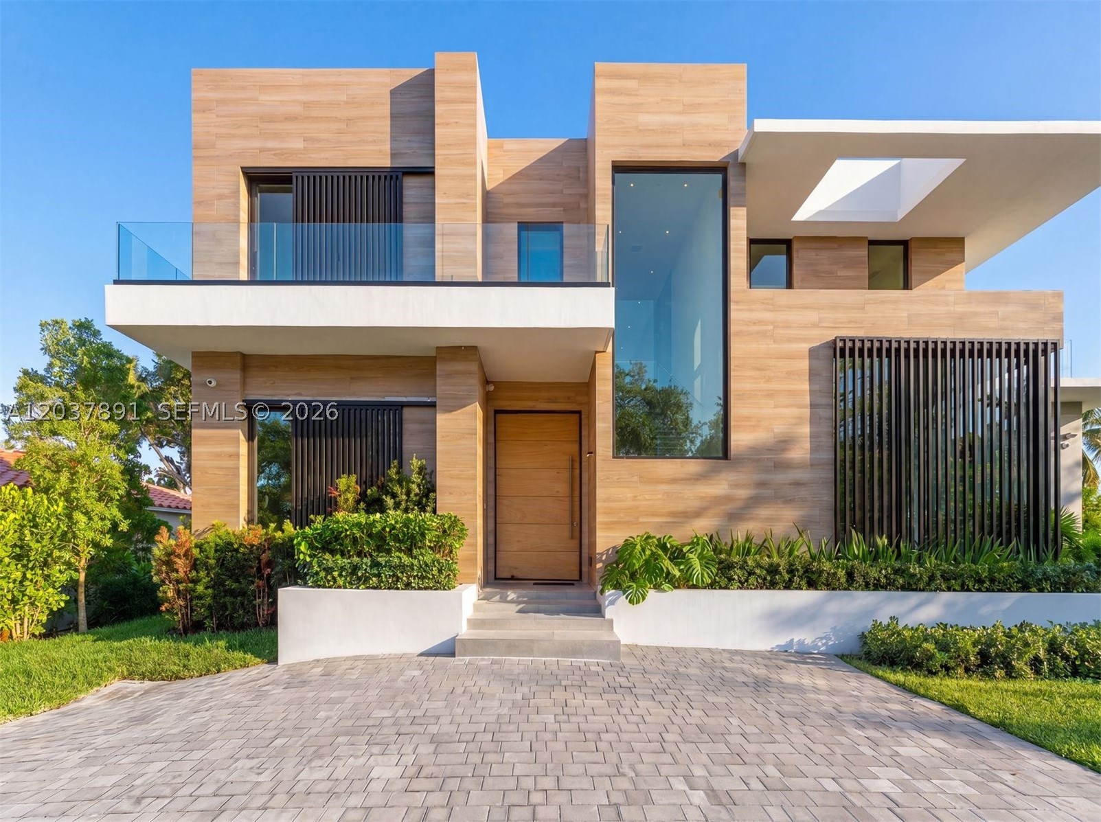 NAUTILUS EXTENSION 2ND - Residential