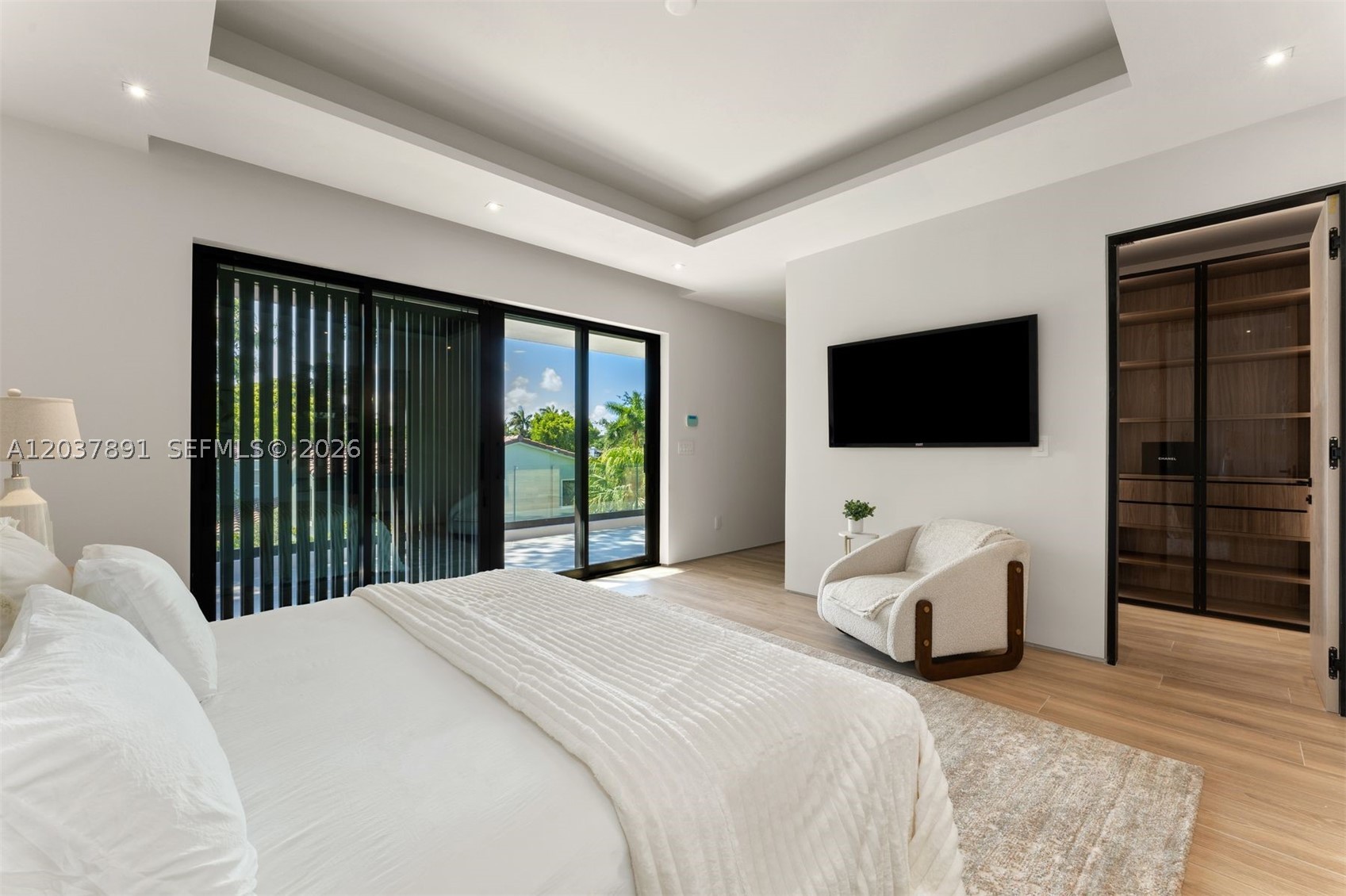 NAUTILUS EXTENSION 2ND - Residential