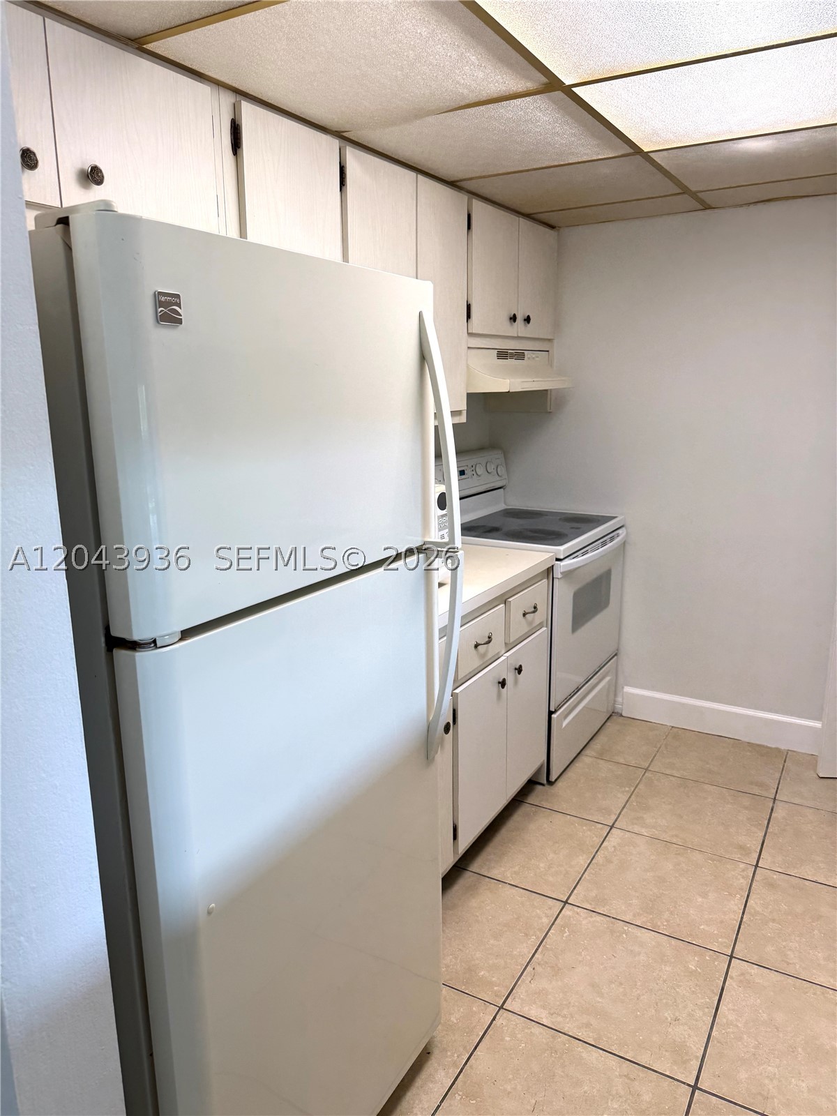 DADELAND CAPRI CONDO - Residential Lease