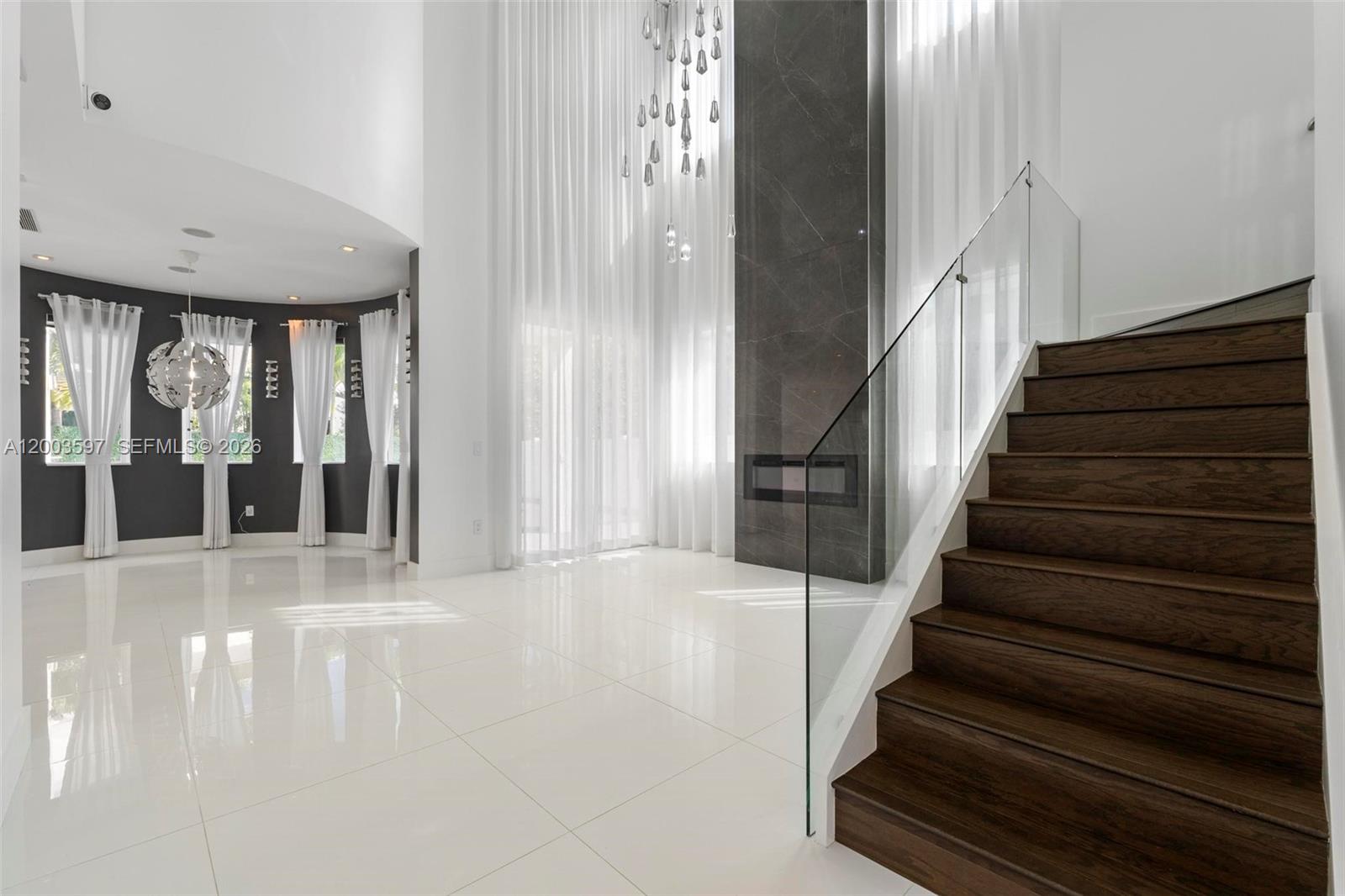 GRAND FLORIDIAN ESTATES - Residential