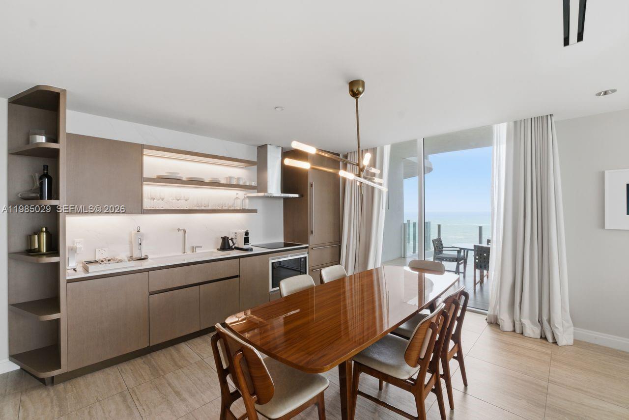 Four Seasons - Residential