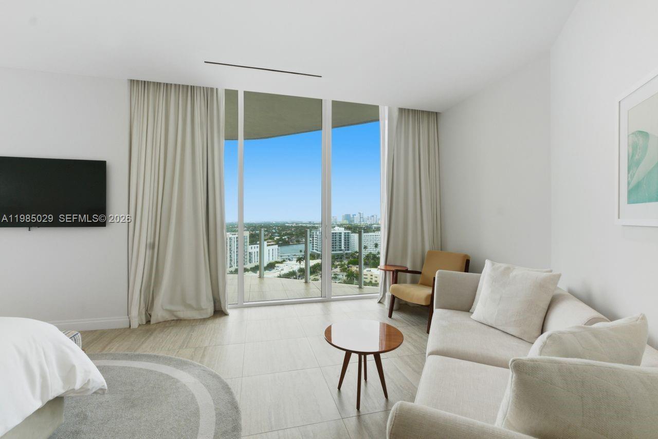 Four Seasons - Residential