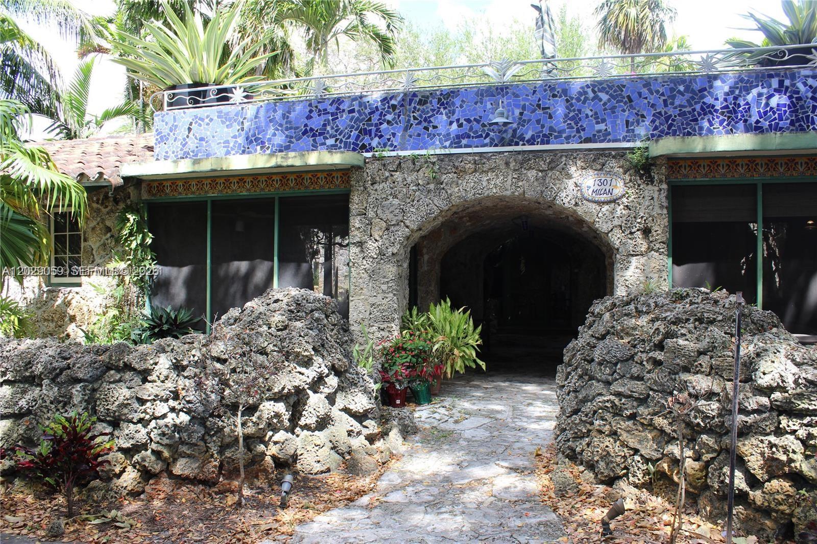GRANADA - Residential Lease