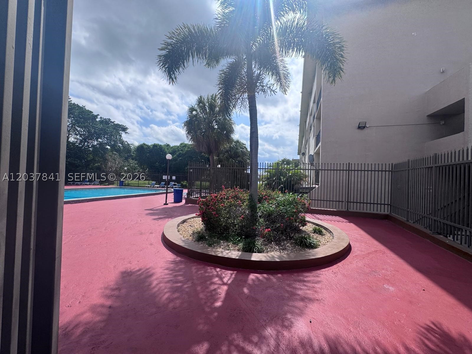 PINEBARK CONDO NO 1 - Residential Lease