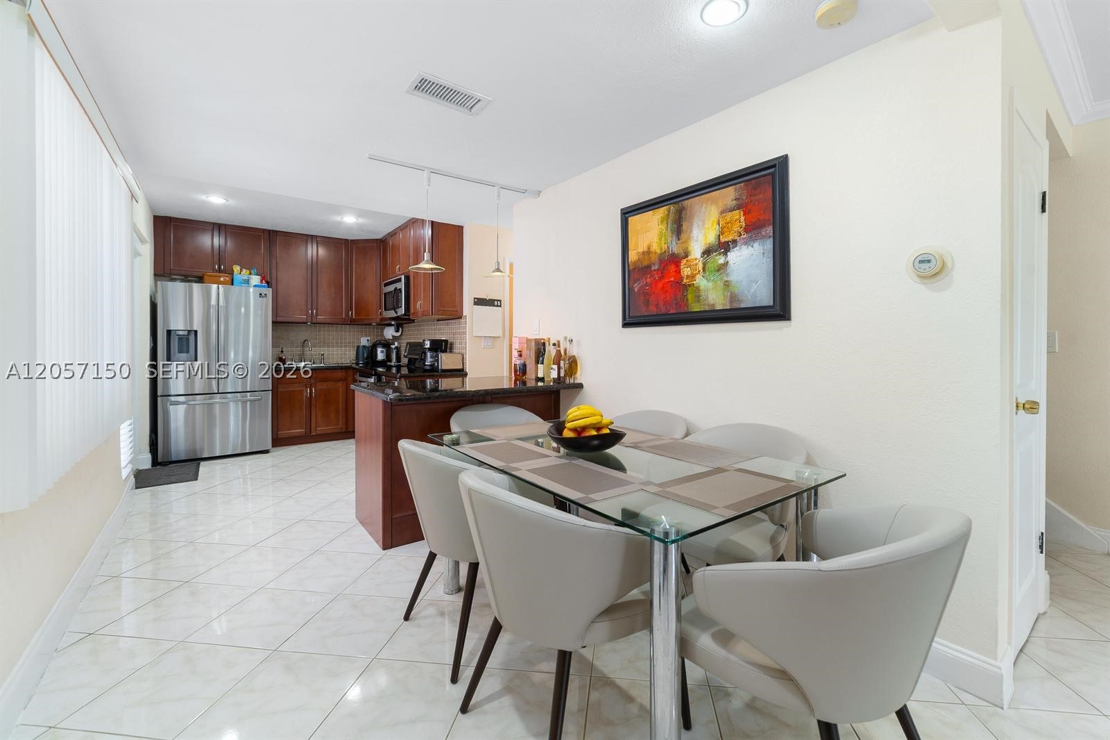 CORAL RIDGE LANDINGS COND - Residential Lease