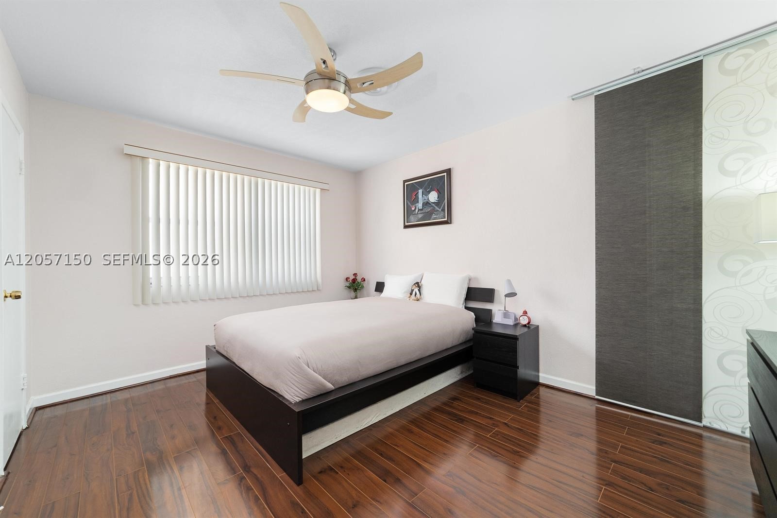 CORAL RIDGE LANDINGS COND - Residential Lease