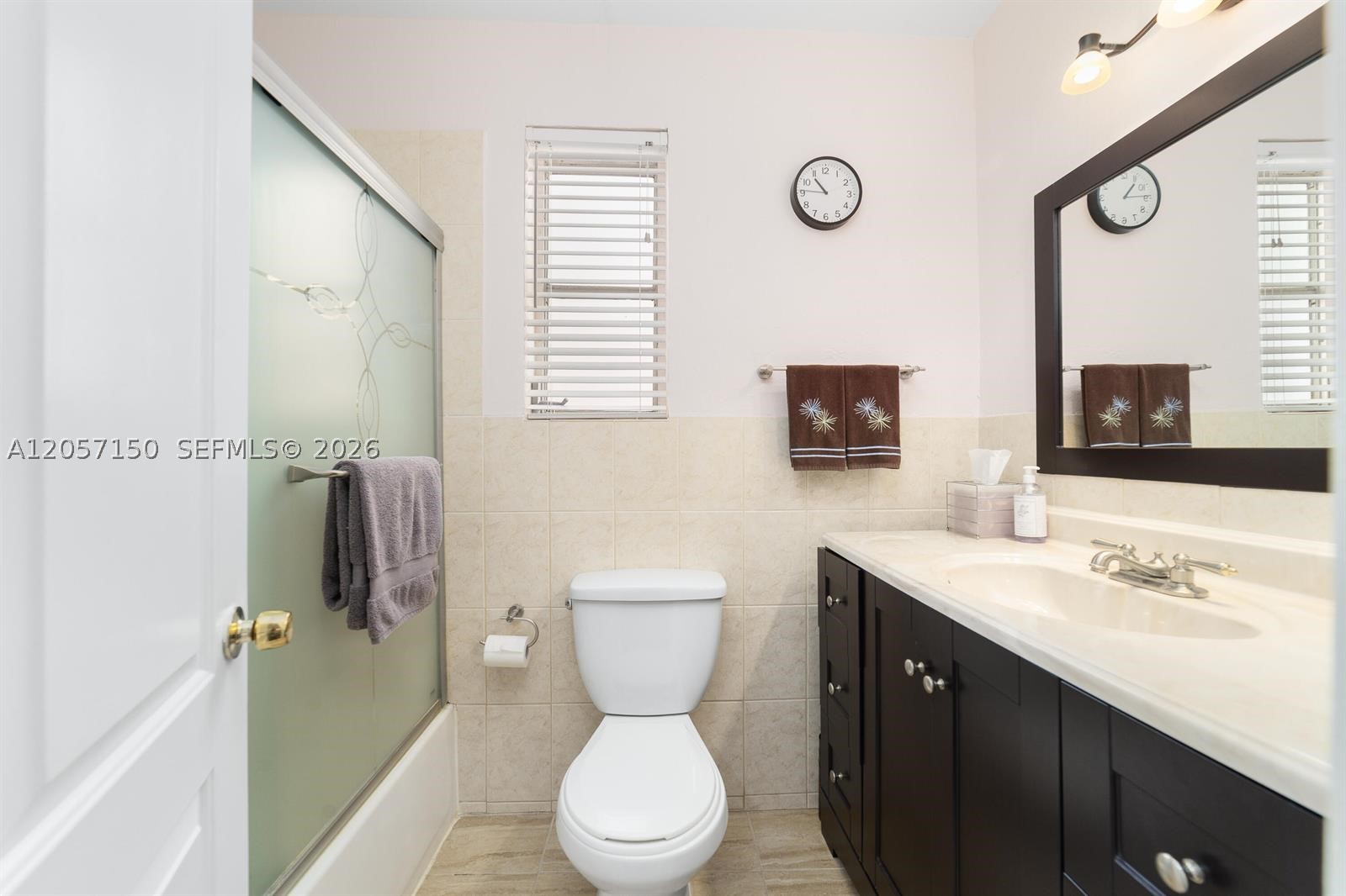 CORAL RIDGE LANDINGS COND - Residential Lease