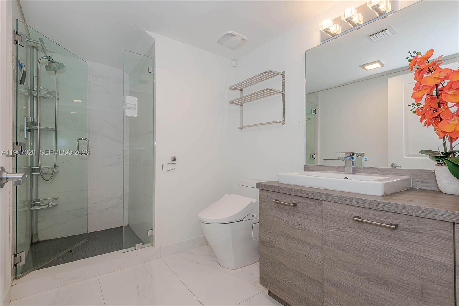400 SUNNY ISLES CONDO WES - Residential